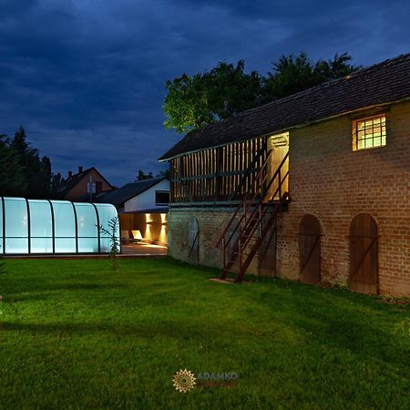 Adamko Borkert Haz Bed and Breakfast Villány Εξωτερικό φωτογραφία
