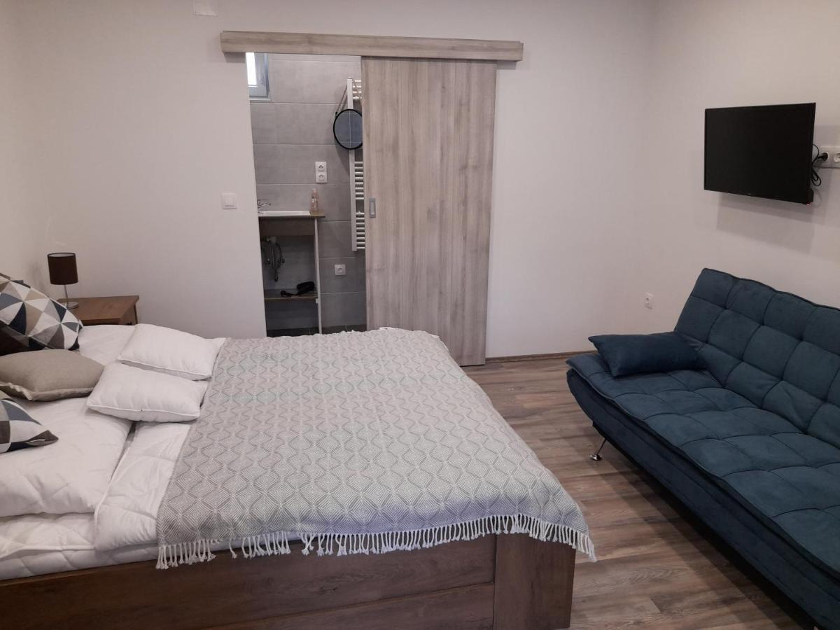 Adamko Borkert Haz Bed and Breakfast Villány Εξωτερικό φωτογραφία